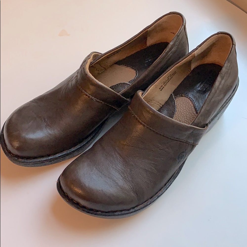 Born clogs